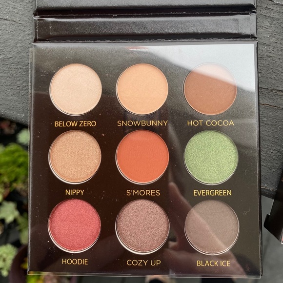 IBY Fireside Eyeshadow Pallet - Picture 3 of 3